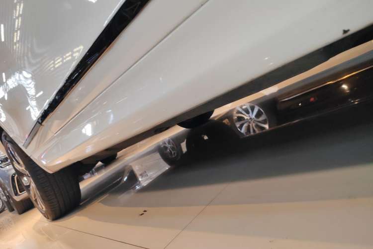 Used Land Rover Discovery Sport 2021 249 PS R-Dynamic SE Performance Tech Edition 5 Seats
