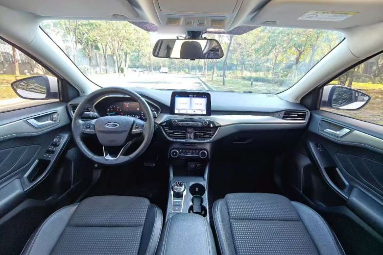 Used Ford Focus 2020 Sedan EcoBoost 180 Automatic Trend Edition