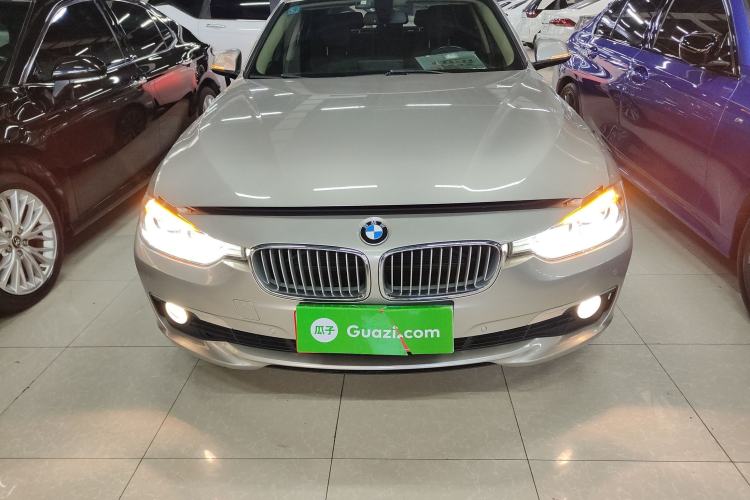 Used BMW 3 Series 2019 320Li Fashion Model
