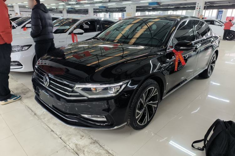 Used Volkswagen Magotan 2020 330TSI DSG Luxury Edition