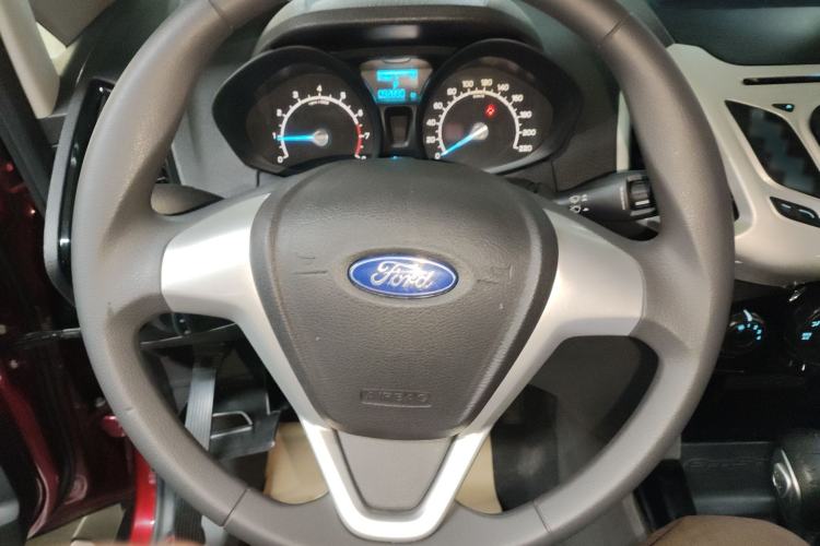 Used Ford EcoSport 2013 1.5L Automatic Fashion Model
