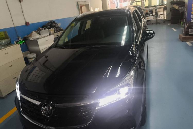 Used Buick Envision 2020 20T Two-Wheel Drive Luxury Model
