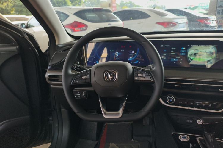 Used Changan Eado 2021 PLUS Blue Whale NE 1.4T GDI DCT Prestige Model
