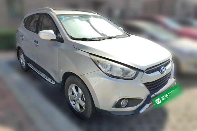 Used Hyundai ix35 2012 2.0L Automatic Two-Wheel Drive New Edition GL
