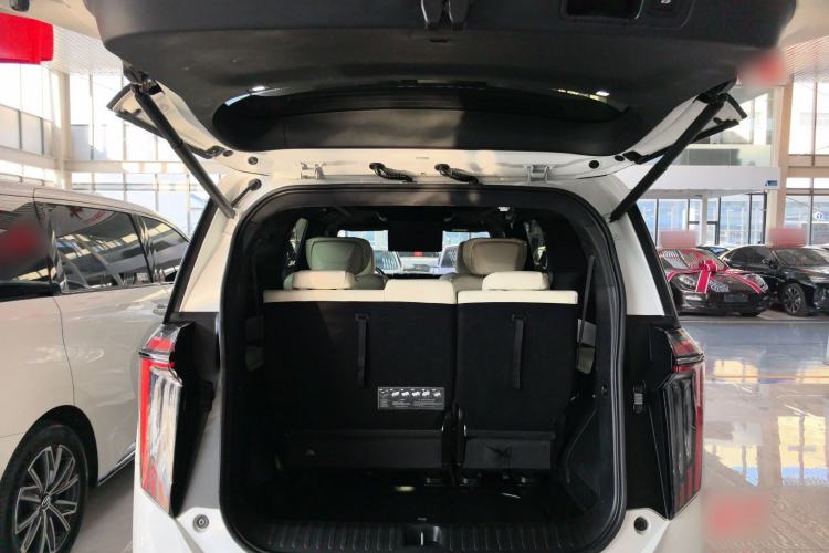 Used GAC Trumpchi M8 2023 Zongshi Series Dual-Motor YuZun Edition
