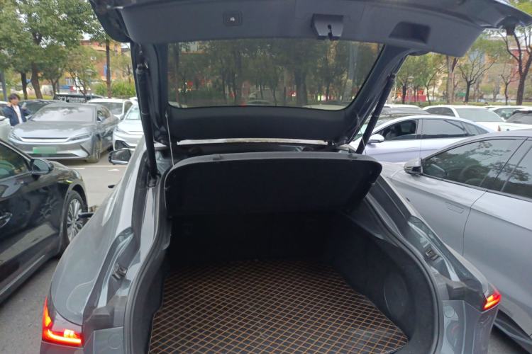 Used  A07 2024 All-Electric "True Fragrance" Edition 710 Flagship Model
