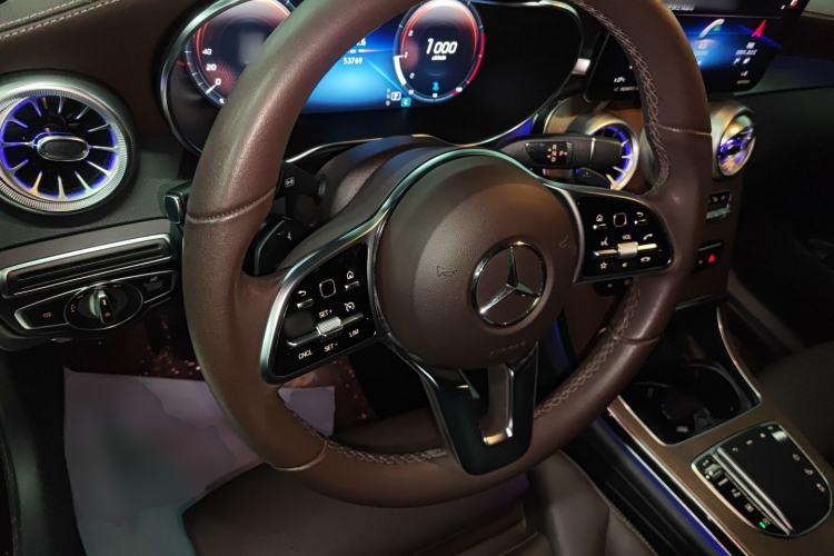 Used Mercedes-Benz GLC 2022 Second Facelift GLC 260 L 4MATIC Luxury Edition