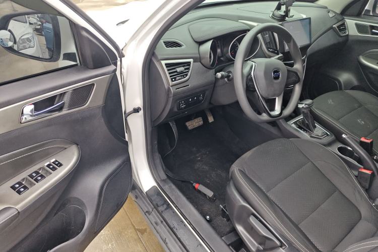 Used Oshan COS5 2021 1.6L CVT Classic Model
