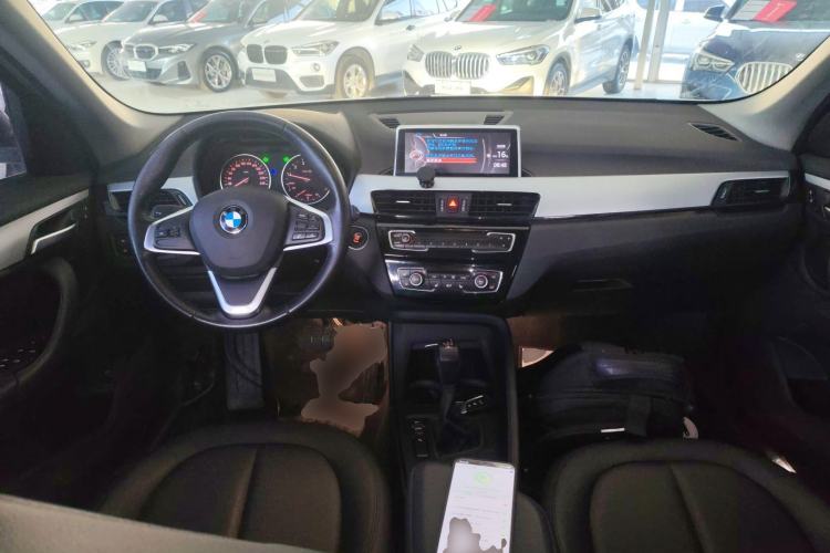 Used BMW X1 2016 sDrive18Li Premium Edition
