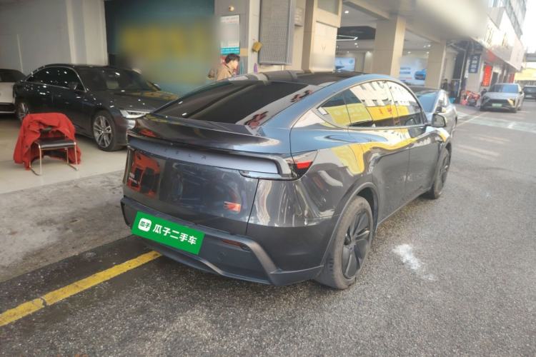 Used Tesla Model Y 2025 Rear-Wheel Drive First Edition