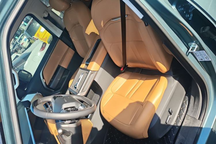 Used SAIC MAXUS Xingji X 2025 2.5T Luxury Edition