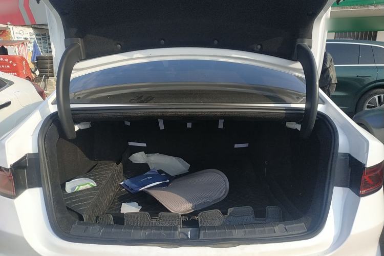 Used BYD Qin PLUS 2024 HONOR Edition DM-i 55KM Leading Model
