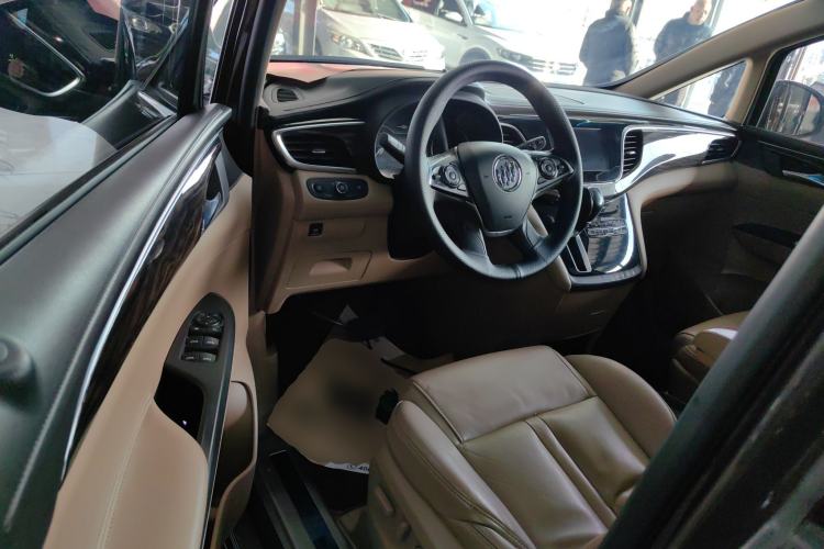 Used Buick GL8 2017 ES 28T Luxury Model China V Standard
