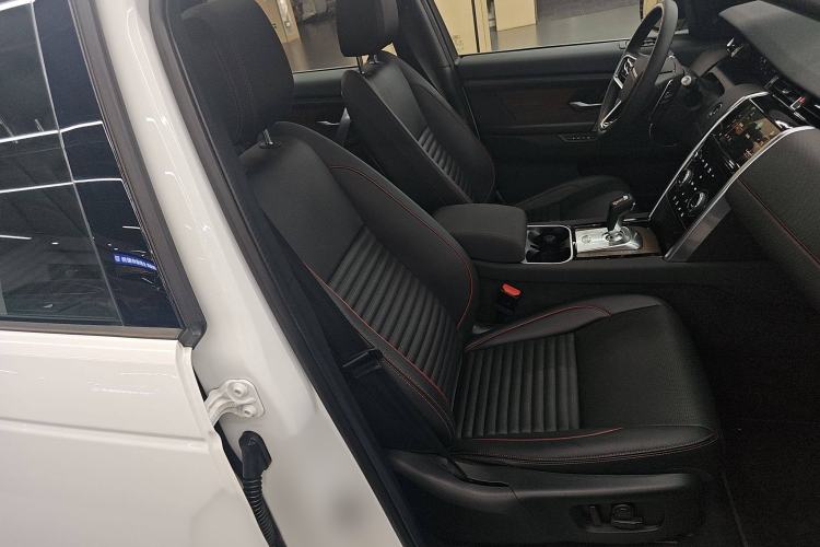 Used Land Rover Discovery Sport 2022 Revised Version 2 249 PS R-Dynamic SE Performance Tech Edition 5 Seats
