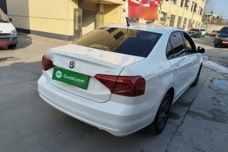 Used Volkswagen Jetta 2017 1.4L Manual Fashion Edition
