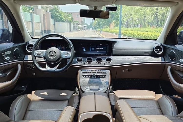 Used Mercedes-Benz E-Class 2020 Facelift E 260 L Sport Edition
