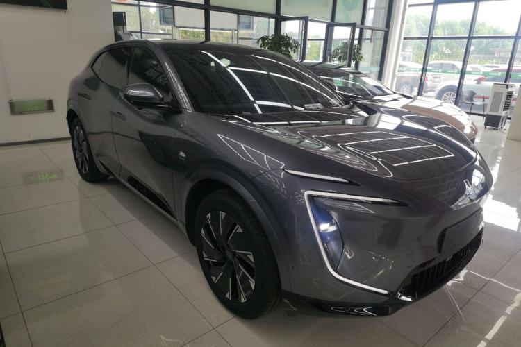 Used  07 2024 Pro+ All-Electric Version
