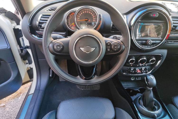 Used  Clubman 2016 1.5T COOPER Connoisseur Edition