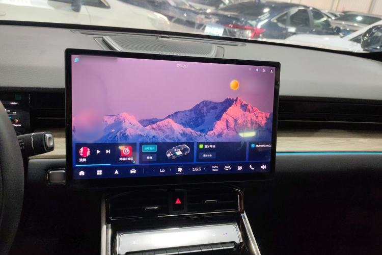 Used JETOUR Shanhai Shanhai L6 2024 1.5TD DHT MAX
