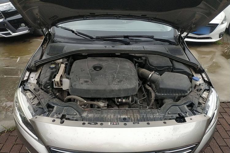 Used Volvo S60 2016 S60L T3 Smart Drive Edition
