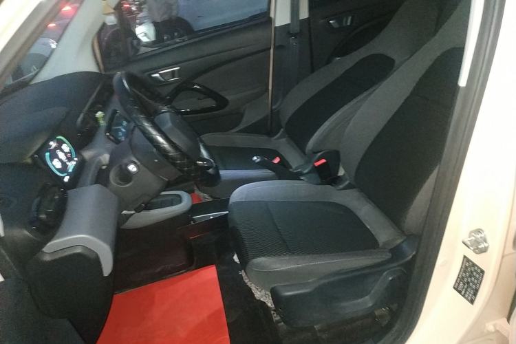 Used Leapmotor T03 2021 400 Lite Edition - Lithium-Ion Battery
