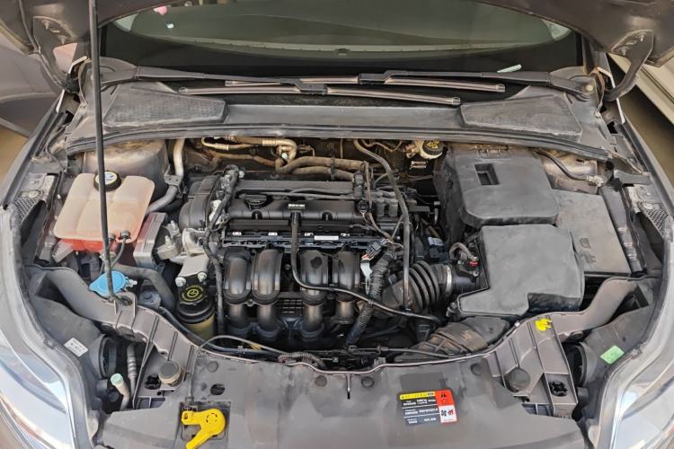 Used Ford Focus 2012 Sedan 1.6L Automatic Comfort Model
