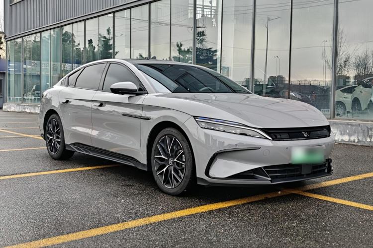 Used BYD Han 2025 DM-i 125KM Prestige Model
