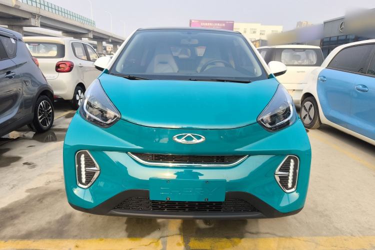 Used Chery Little Ant 2022 Revised Version Sweet Pink Edition Half-Sugar Version Lithium Iron Phosphate 30.7 kWh 30 kW 301 km
