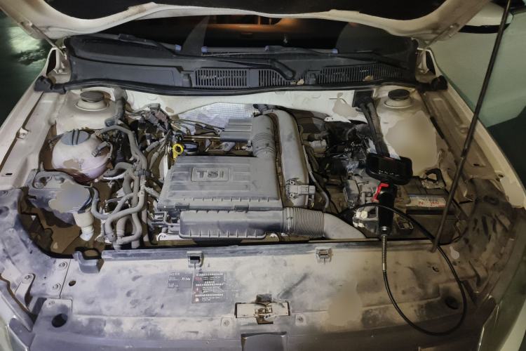 Used Volkswagen Gran Lavida 2013 1.4 TSI Automatic Comfort Model
