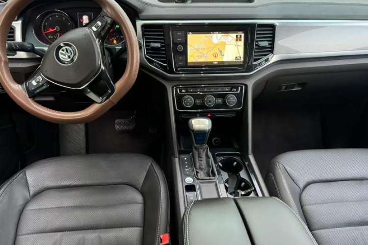 Used Volkswagen Teramont 2019 330TSI Two-Wheel-Drive Luxury Edition China VI Standard
