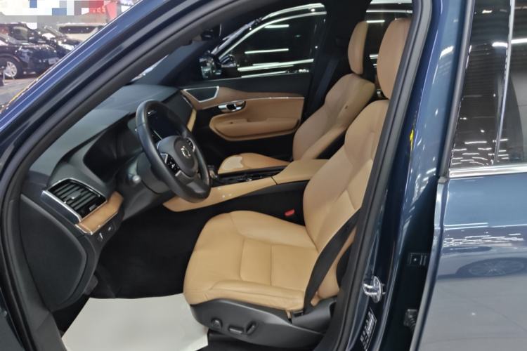 Used Volvo XC90 2019 T6 Zhiyi Edition 7-Seater China VI Standard