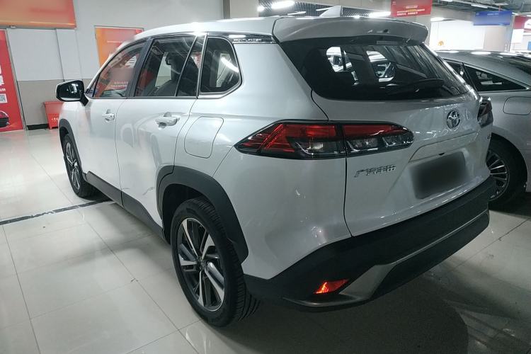 Used Toyota FRONTLANDER 2022 2.0L CVT Luxury PLUS Edition
