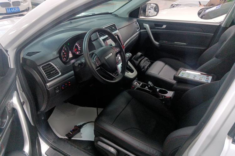 Used Haval M6 2019 1.5T DCT Two-Wheel Drive Elite Version China VI Standard
