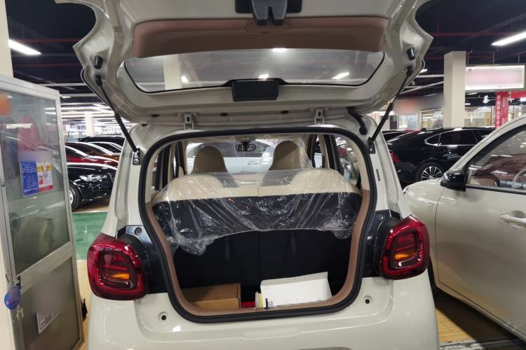 Used Wuling Hongguang MINIEV 2025 Four-Door Version Advanced Edition
