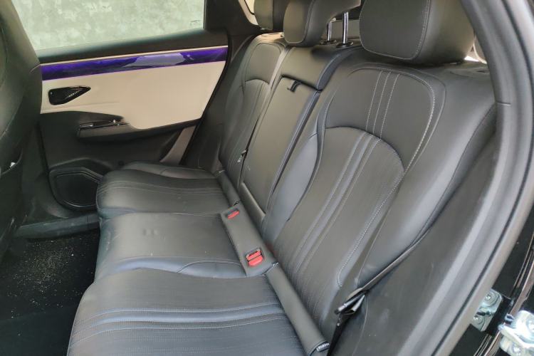 Used  L7 2024 1.5T 115 km MAX Dragon Edition
