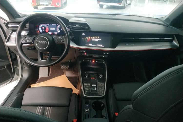 Used Audi A3 2024 Sportback 35 TFSI Fashionable Sports Model
