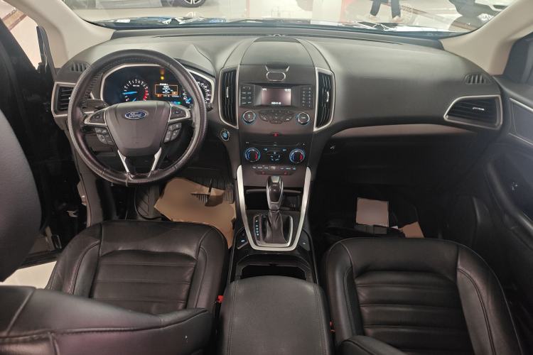 Used Ford Edge 2017 EcoBoost 245 Two-Drive Platinum Edition 5 Seats