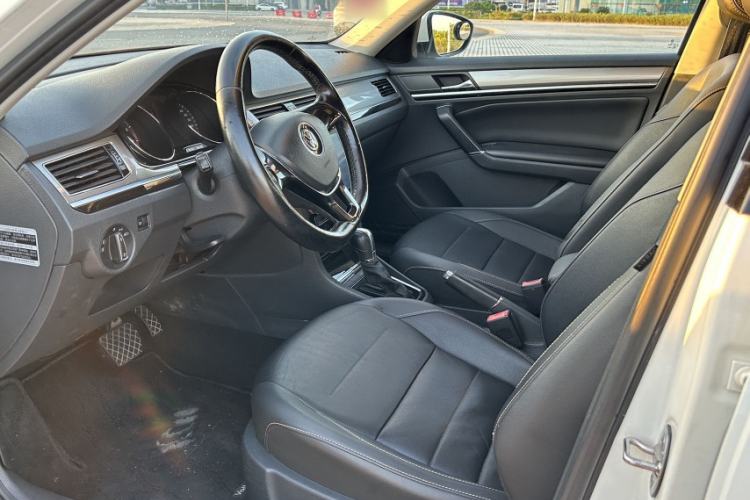 Used Volkswagen Bora 2017 1.6L Automatic Comfort Model
