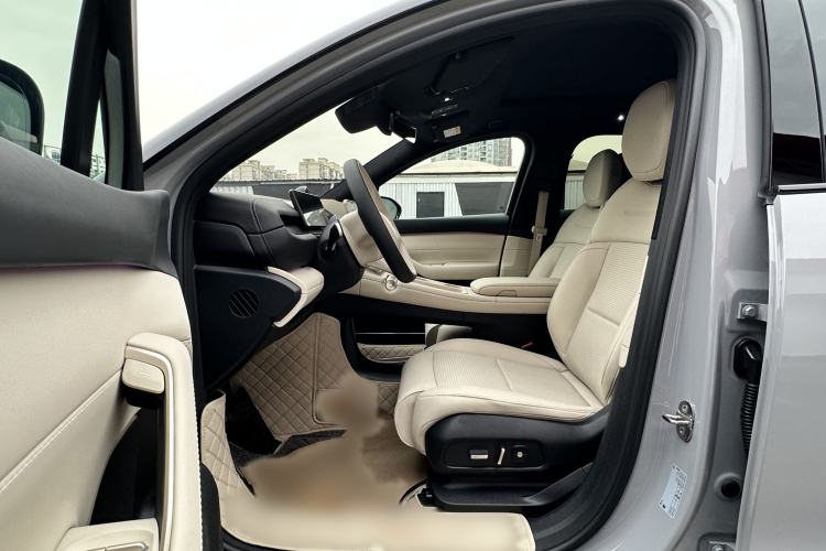 Used Nio ES6 2024 75 kWh
