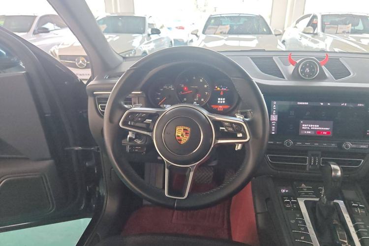 Used Porsche Macan 2021 Macan 2.0T
