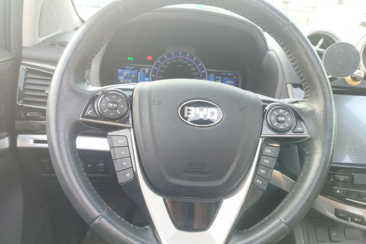 Used BYD S7 2016 2.0T Automatic Prestige Plus
