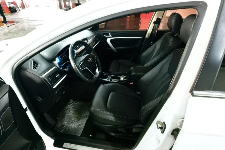 Used Geely Auto Emgrand 2017 Sedan Million Edition 1.5L CVT Upward Version
