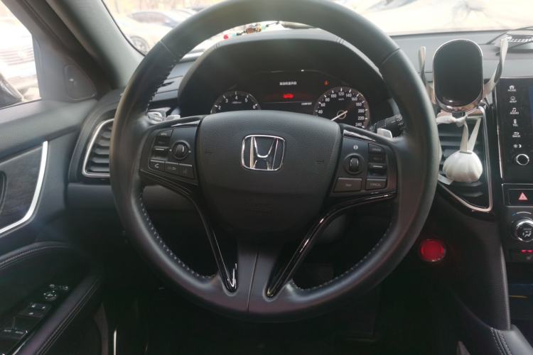 Used Honda UR-V 2020 370TURBO Two-Wheel Drive Luxury Edition
