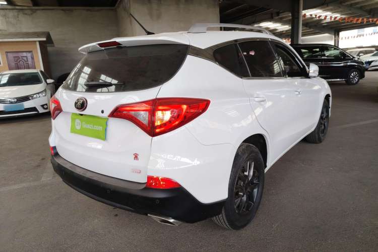 Used BYD Song 2016 GaiShi Edition 1.5TID Automatic Elite Model
