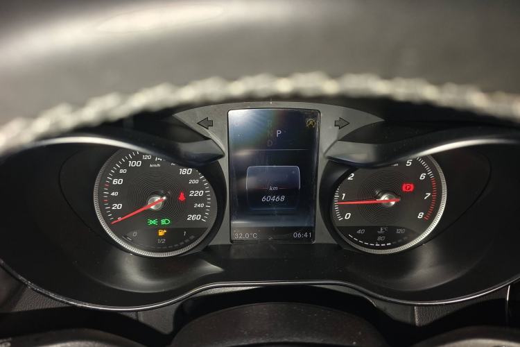 Used Mercedes-Benz GLC 2016 GLC 260 4MATIC Dynamic Edition
