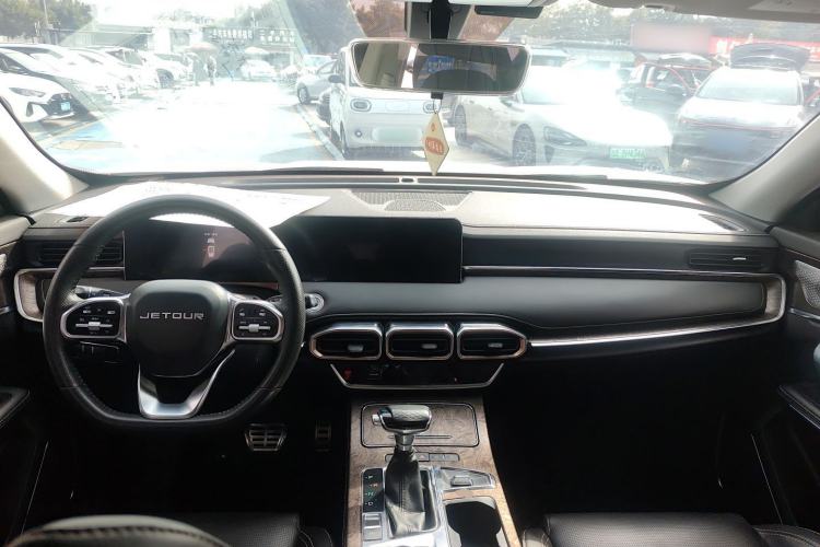 Used JETOUR X70 PLUS 2021 1.6T DCT Star 7-Seater
