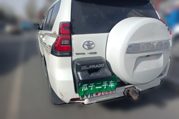 Used Toyota Prado 2018 3.5L Automatic TX-L with Rear-Mounted Spare Tire