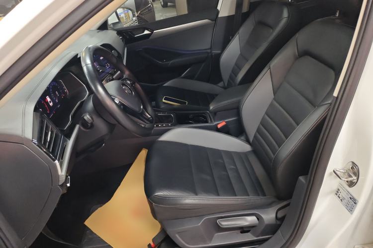 Used Volkswagen Sagitar 2022 200TSI DSG Flyover Edition
