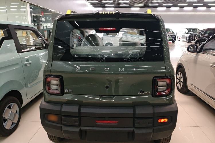 Used  Panda 2025 210km Panda Rider
