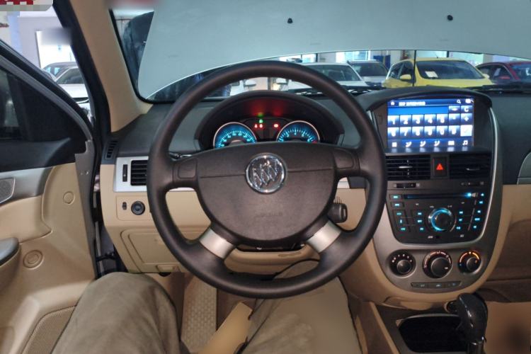 Used Buick Excelle 2013 1.5L Automatic Classic Model
